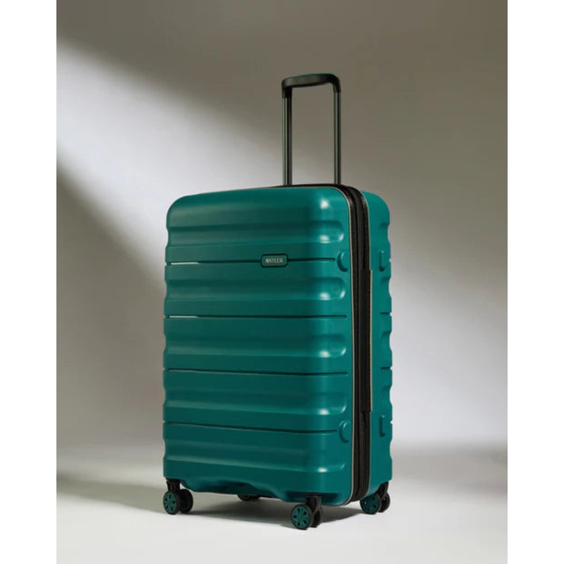 Antler - Lincoln Medium 68cm Hardside 4 Wheel Suitcase