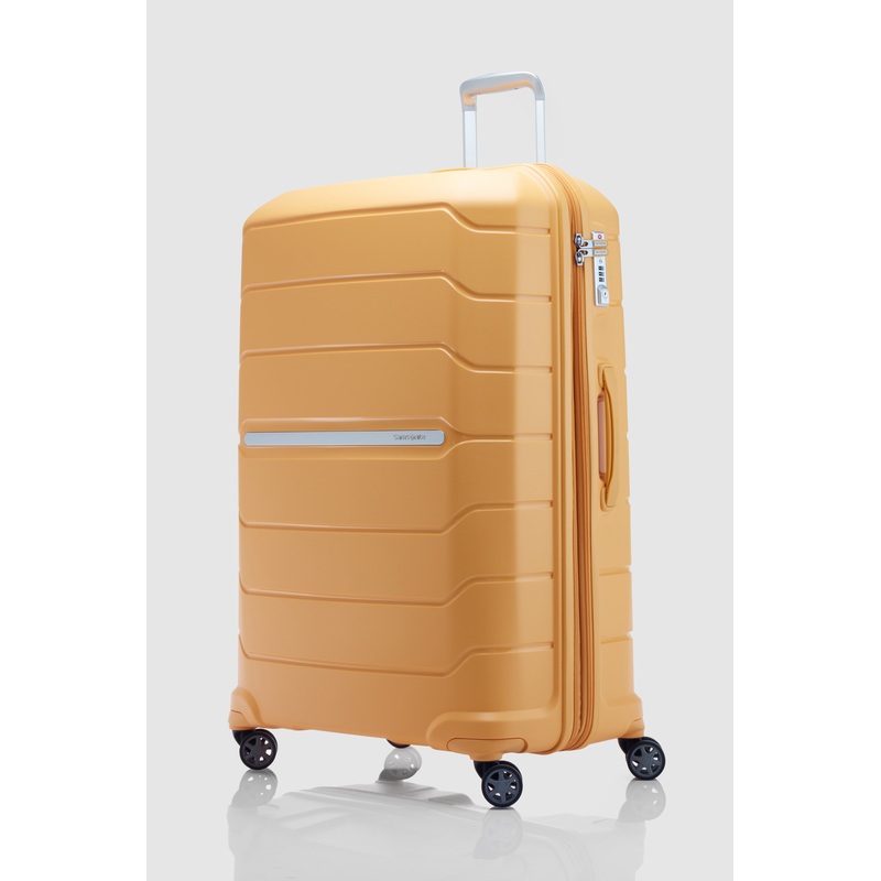 Oc2lite Check-In 81cm Suitcase