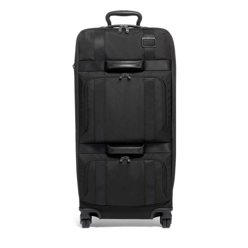 Merge Tall Spinnered Duffel Packing Case