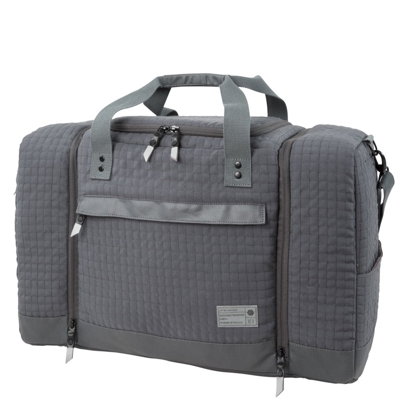 Sneaker Duffel