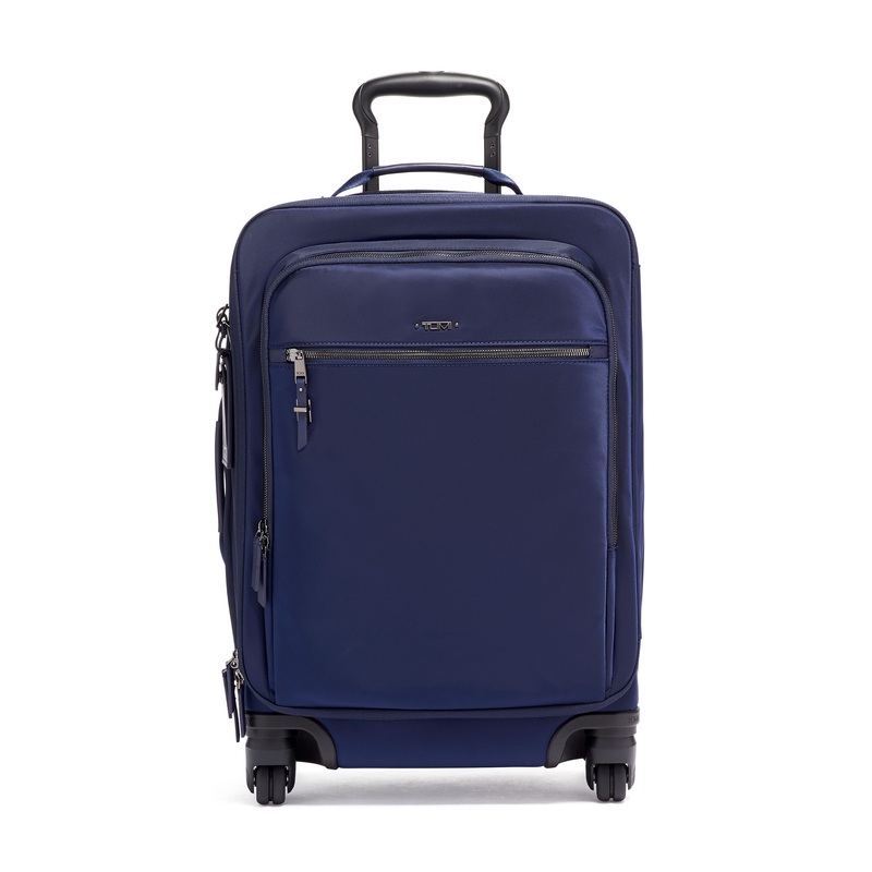 Voyageur Tres Leger Intl Carry On