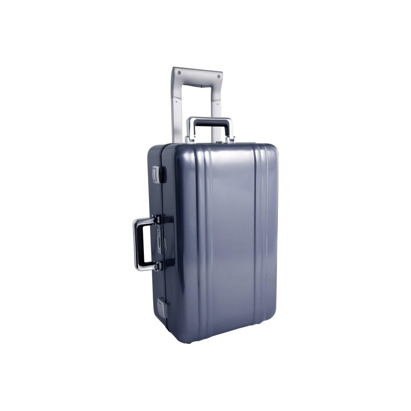 ZERO Halliburton Classic 21in Polished Carry On Suiter Suitcase