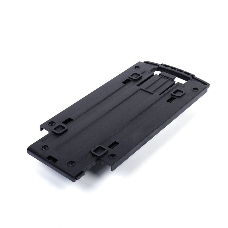 Pelican 1560 Trolley Kit (Back Plate & Extending Handle, No Wheels), Black
