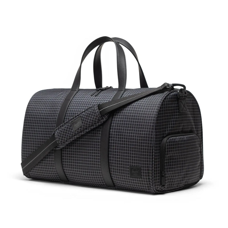 Novel Duffel - 43L - Grid Black