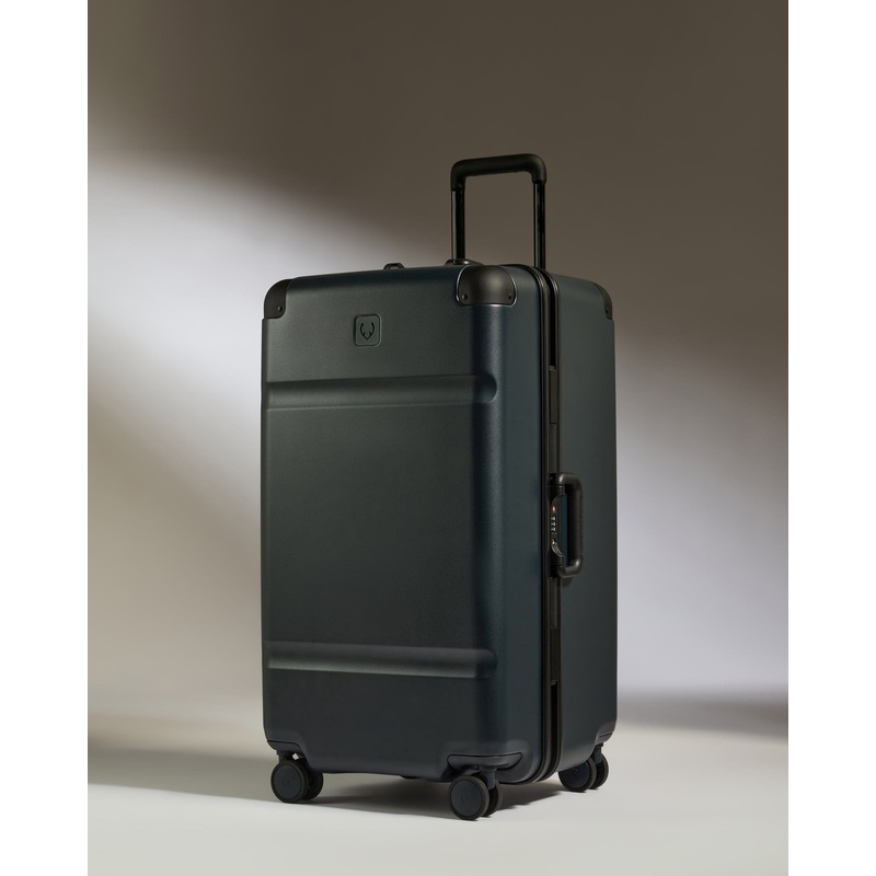 Trunk Suitcase in Basalt Navy - Heritage Stripe