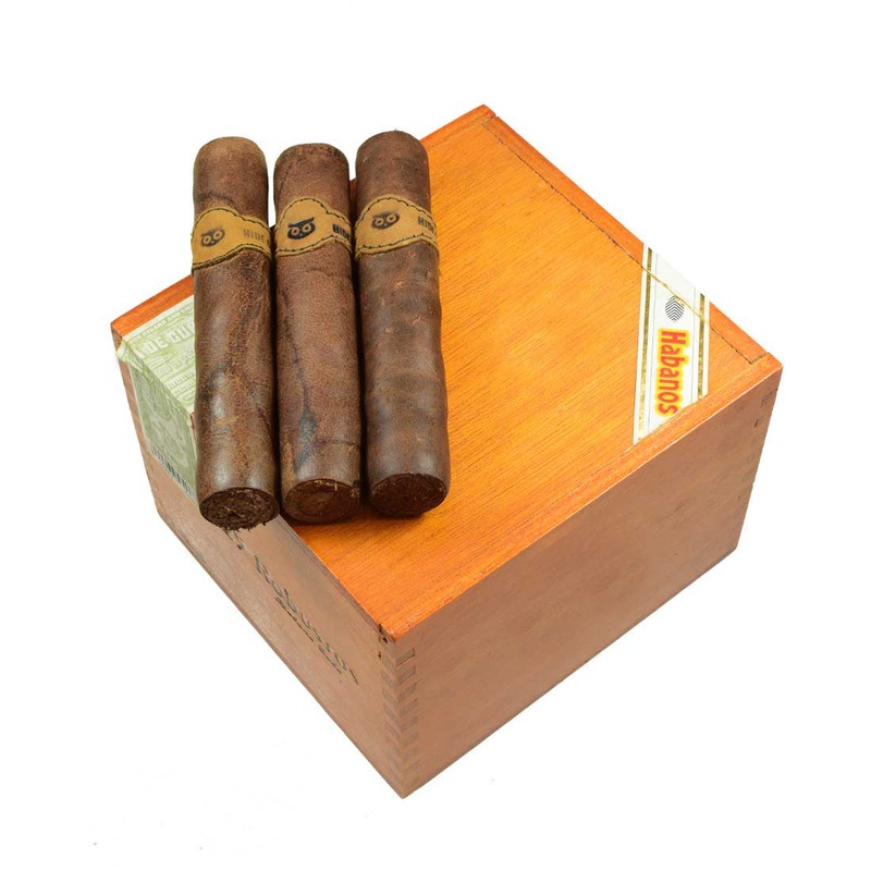 Cigar Ornament (Box Not Included)