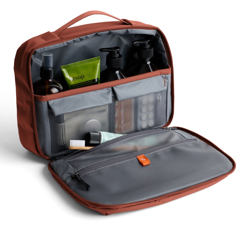 Hanging Toiletry Kit Plus