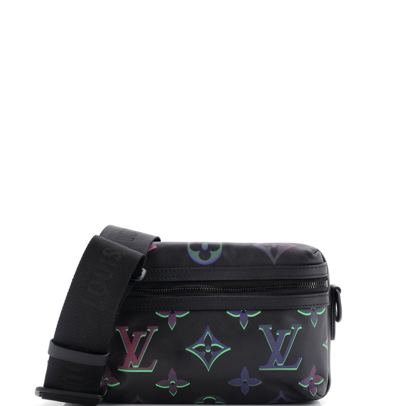 Comet Messenger Bag Spotlight Monogram Giant Leather PM