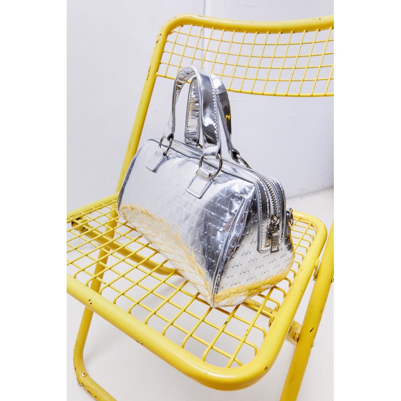 Misrine bolso tote pequeo con asa bandolera extrable y estampado monogram