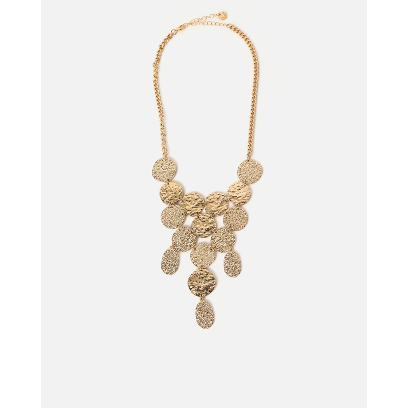 Taku collar corto con colgantes