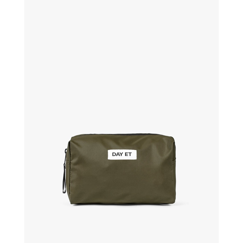 Medium Nylon Toiletry Bag