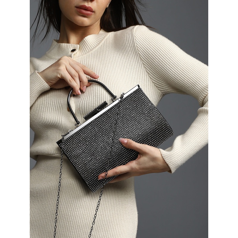 Bedazzling Beauty Clutch
