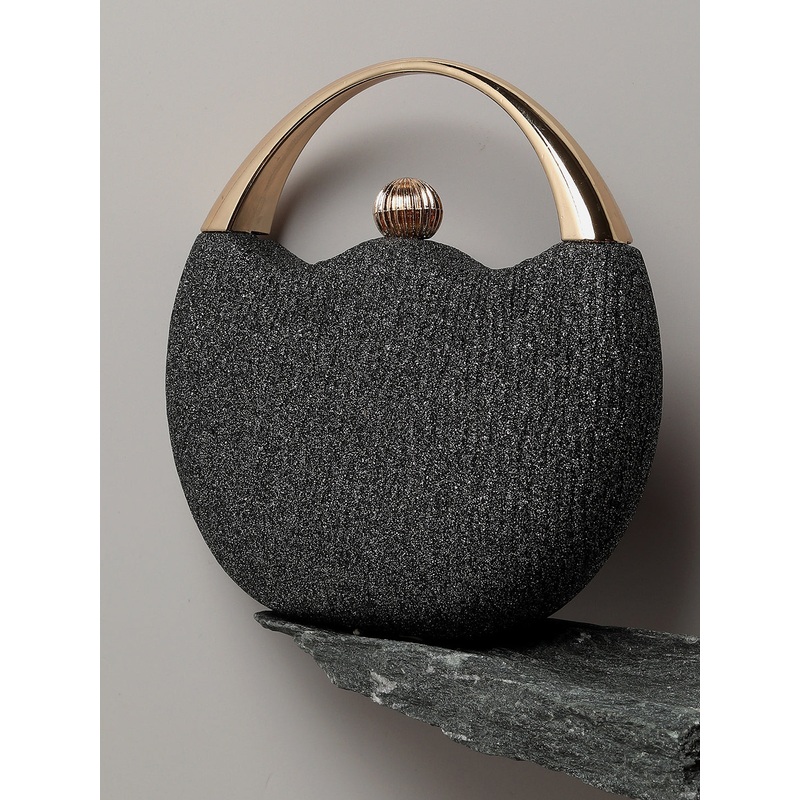 Glimmering Glitz Black Clutch