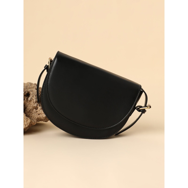 Urban Curve Sling Bag - Midnight Black