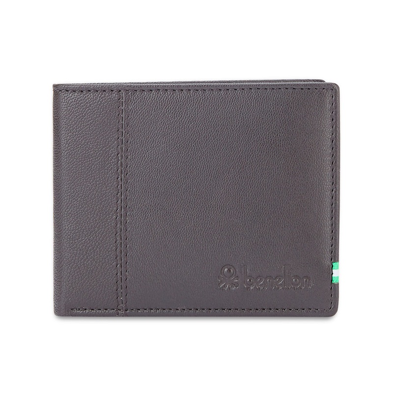 United Colors of Benetton Mace Men's Leather Passcase Wallet