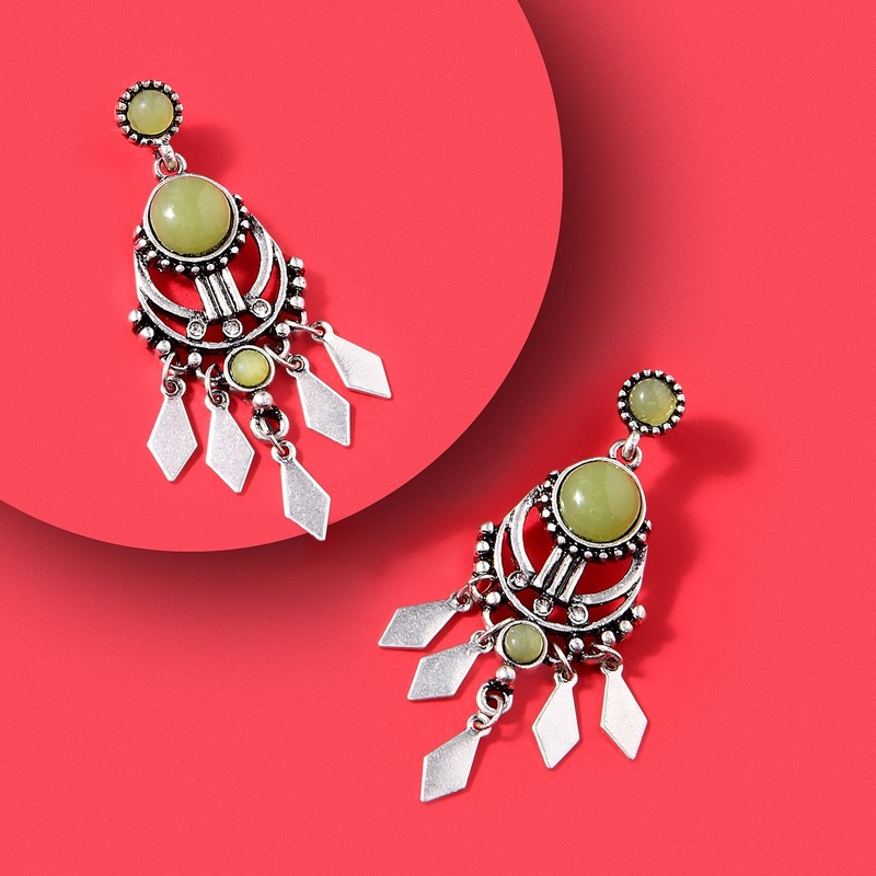 Accessorize London Women's Sage Green Short Drop Earring