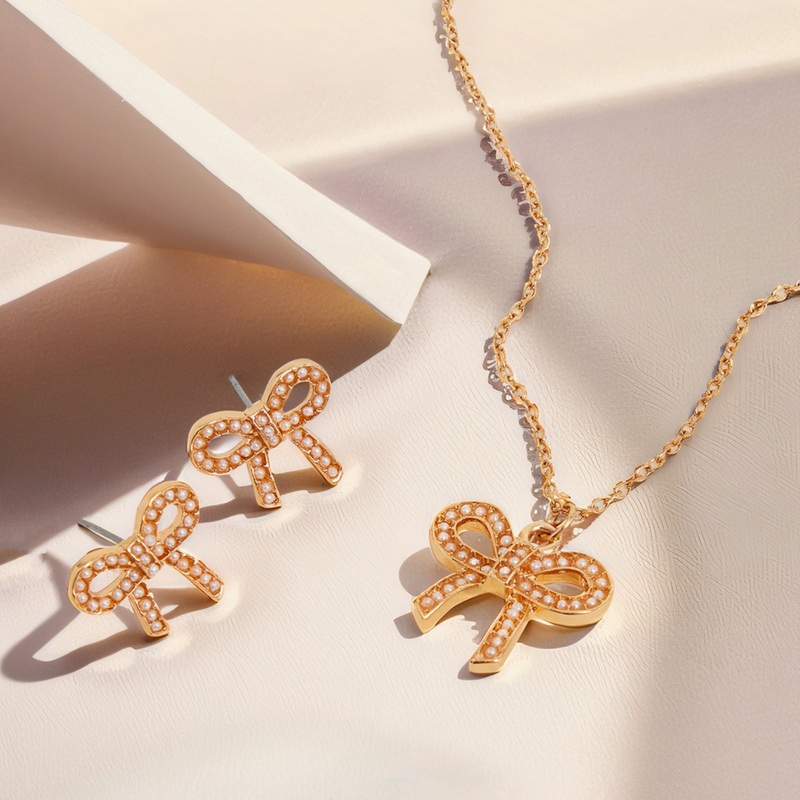 Early Bow Earrings And Necklace Set