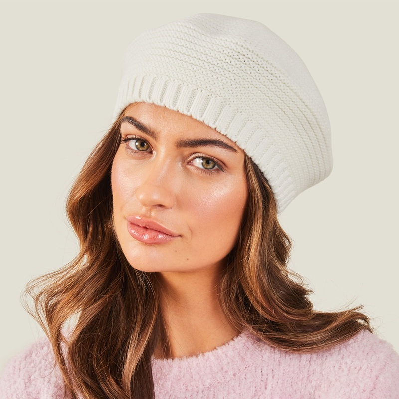 Accessorize London Women's Ribbed Knit Beret