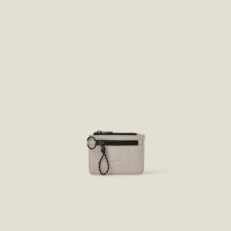 Cream Quilted Nylon Card Holder