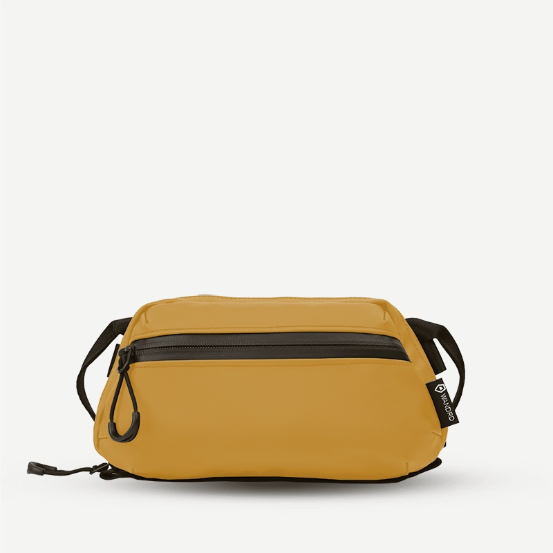 Tech Bag Medium in Dallol Yellow