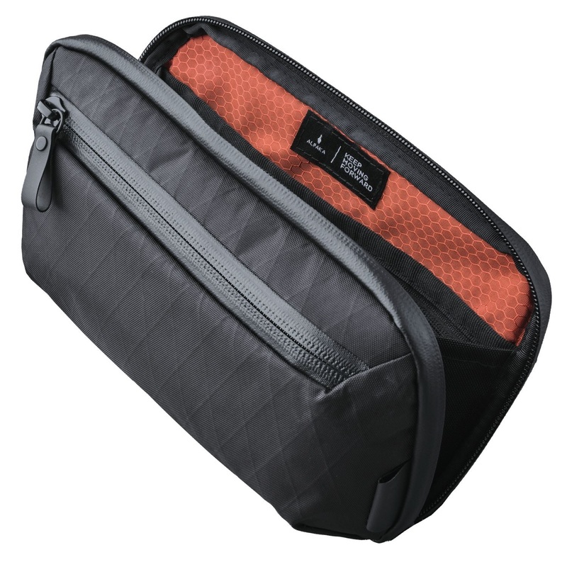 ALPAKA Elements Tech Case Mini X-Pac VX42 (Black)