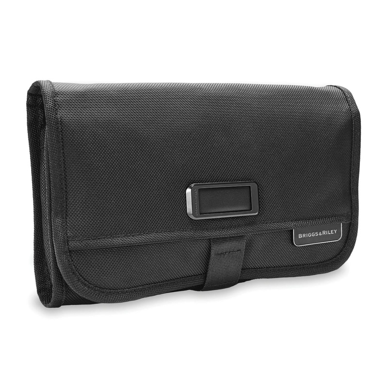 Briggs & Riley Baseline Slim Hangable Kit (Black)