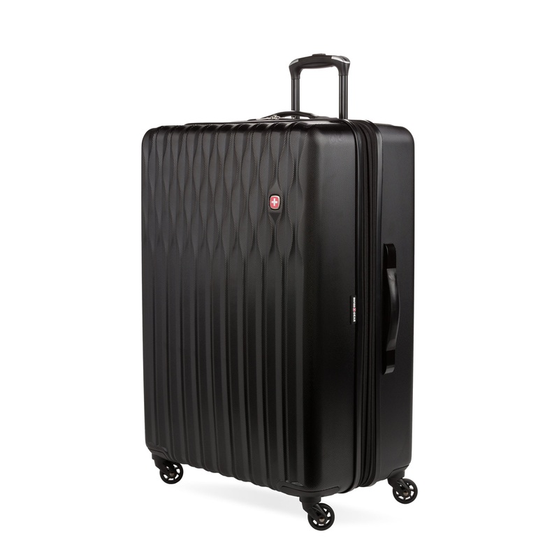 SWISSGEAR Wave Large Checked Spinner in Black