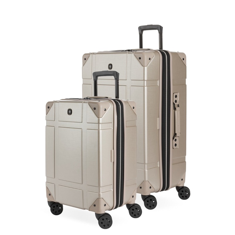 SWISSGEAR Vintage Trunk II 2-Piece Spinner Set in Sand