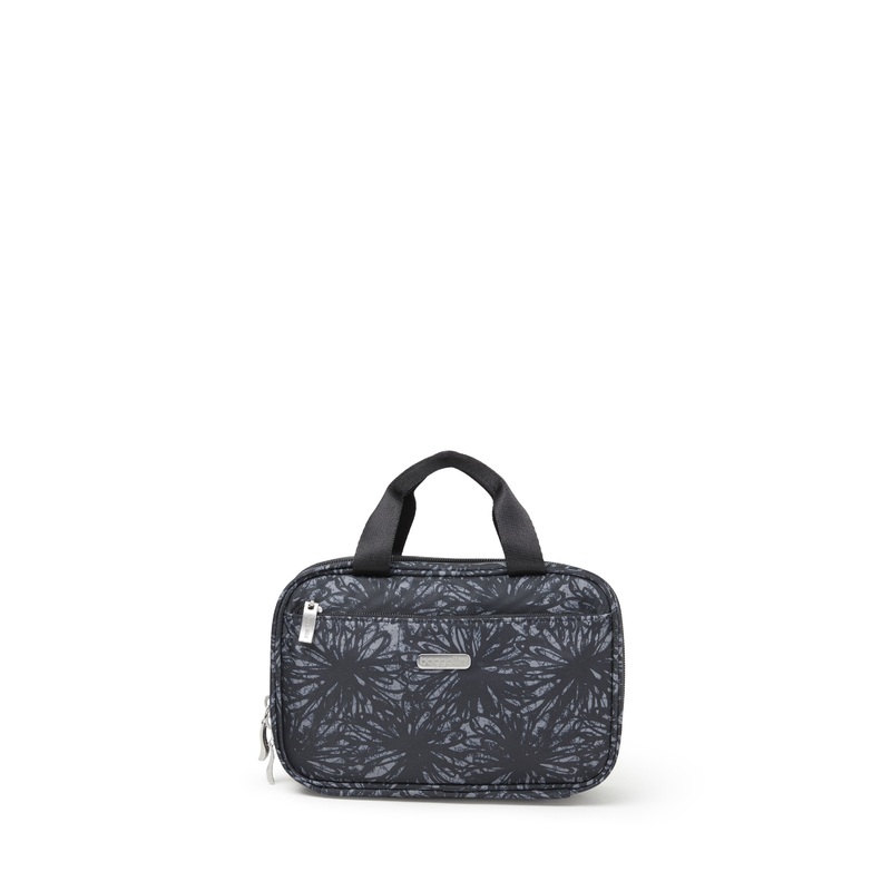 Hanging Travel Kit