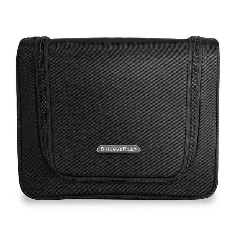 Transcend Hanging Toiletry Kit