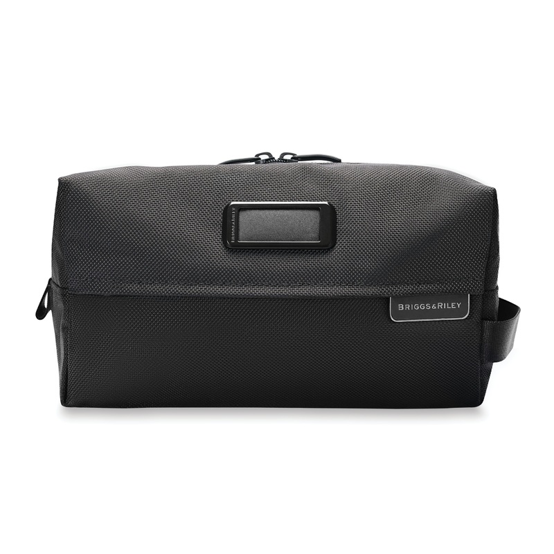 Briggs & Riley Baseline Essentials Kit