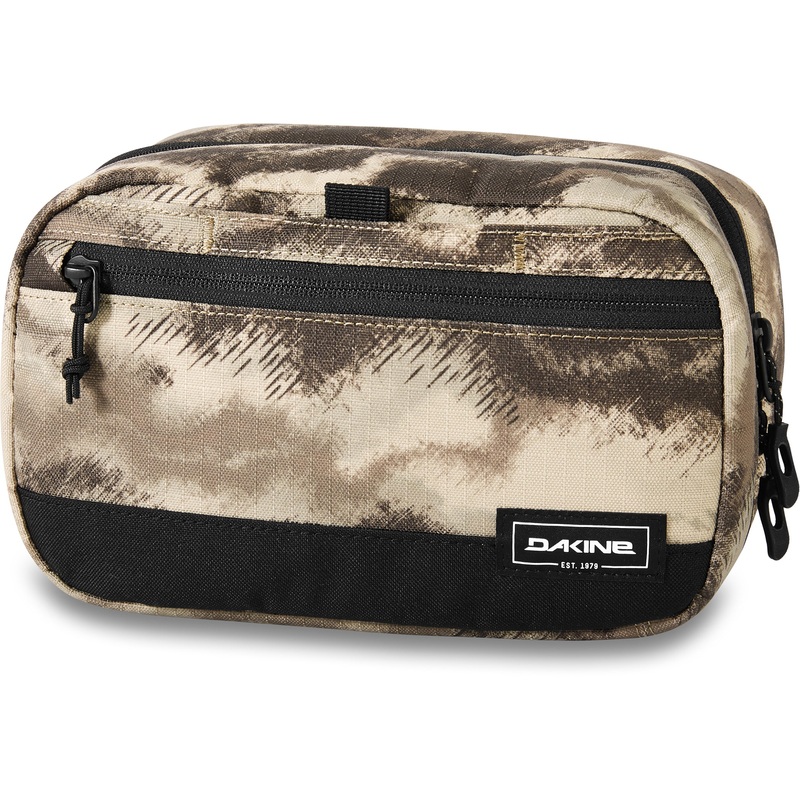 Dakine Shower Kit Toiletry Bags