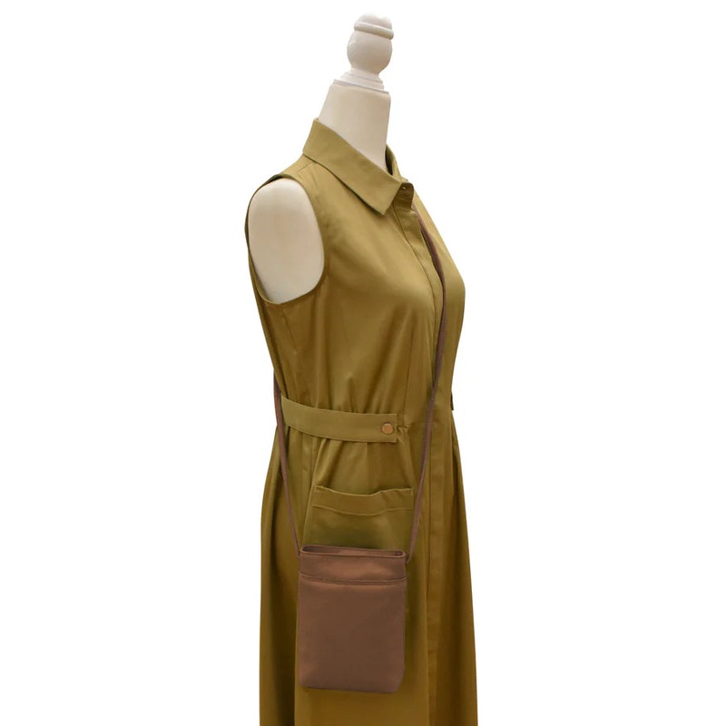 ili New York Leather Open Top Mini Sac Crossbody