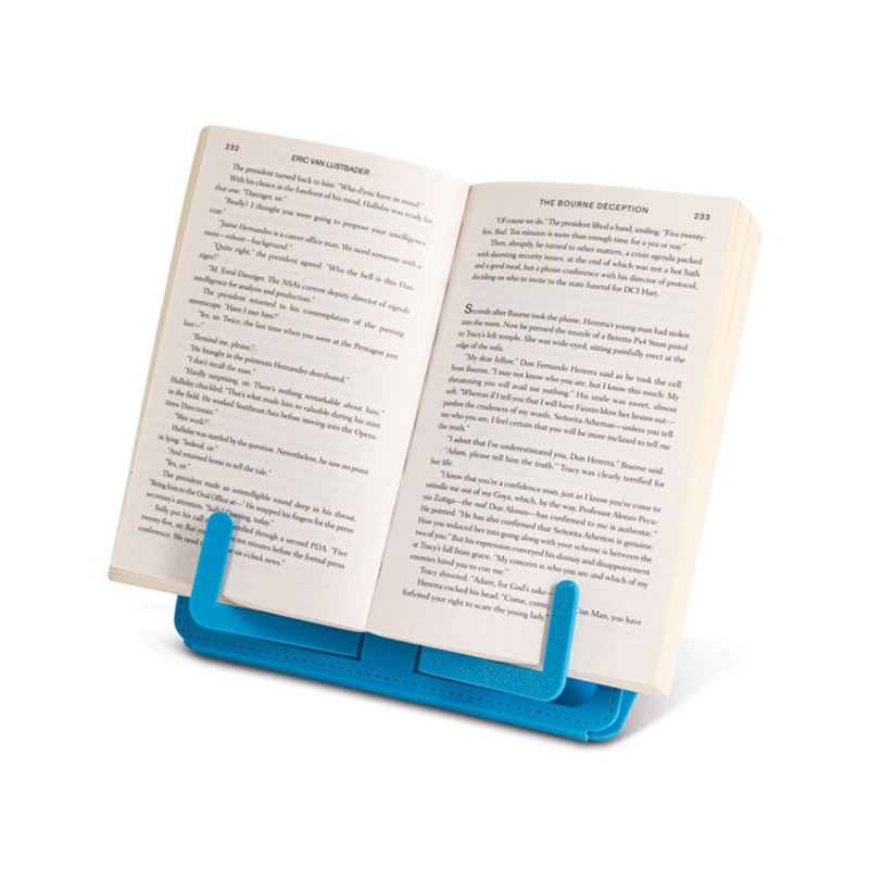 Travel Book Rest