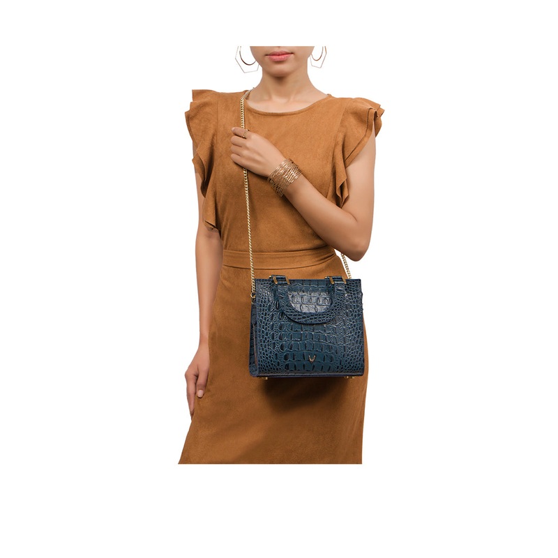 WINDSOR 02 SLING BAG