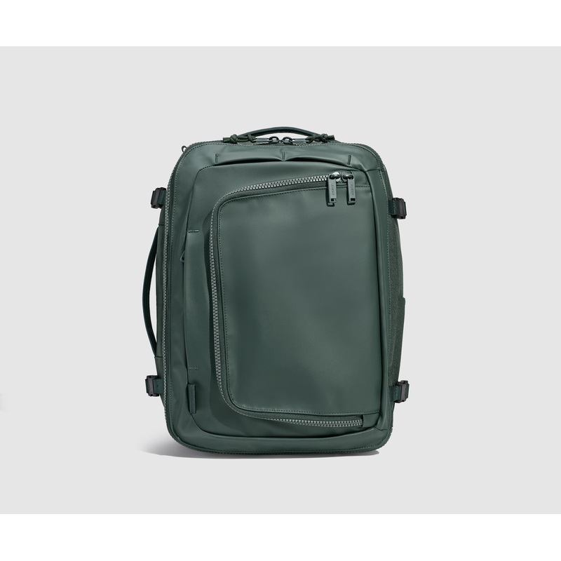 Active Convertible Backpack 25L in Forest Green