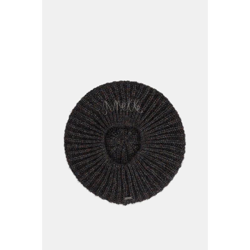 Black knitted beret