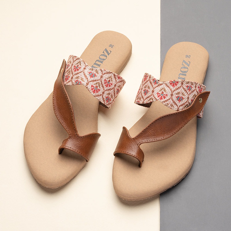 Jaipur Kamal Curvy Toe Chappal